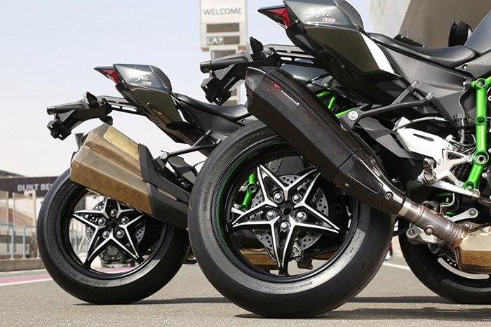 Is it legal to change motorcycle exhaust